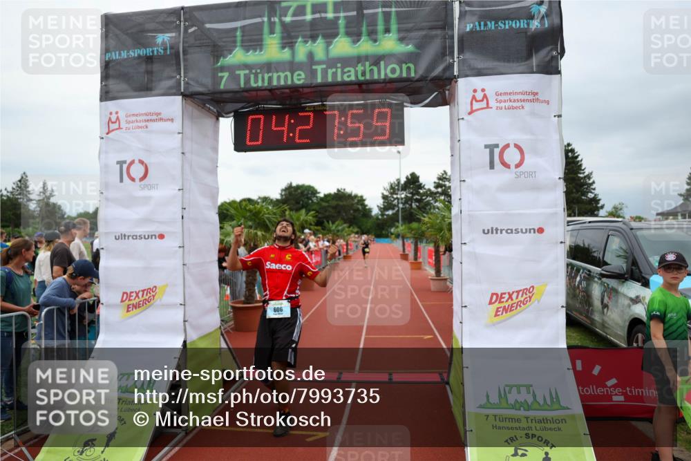 15.06.2025 - 7 Türme Triathlon Michael Strokosch http://msf.ph/oto/7993735 15.06.2025 14:27:59 Ziel 485, 606, 911 meine-sportfotos.de