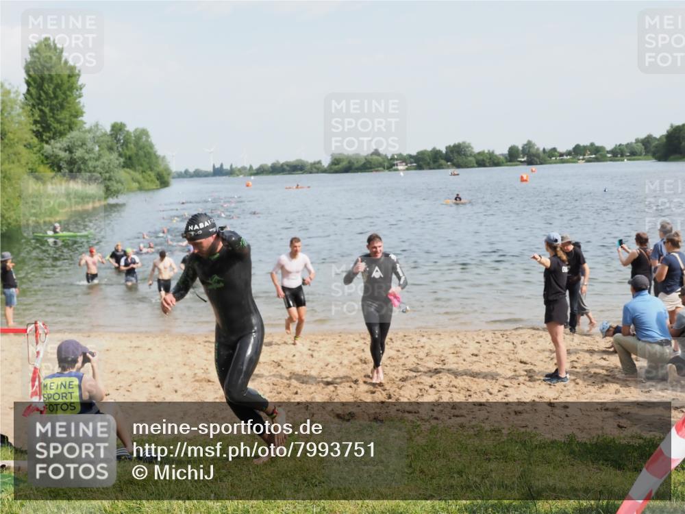 21.06.2025 - 27. Vierlanden-Triathlon MichiJ http://msf.ph/oto/7993751 15.06.2026 09:55:44 Schwimmen 273, 280, 300, 303, 331, 338 meine-sportfotos.de