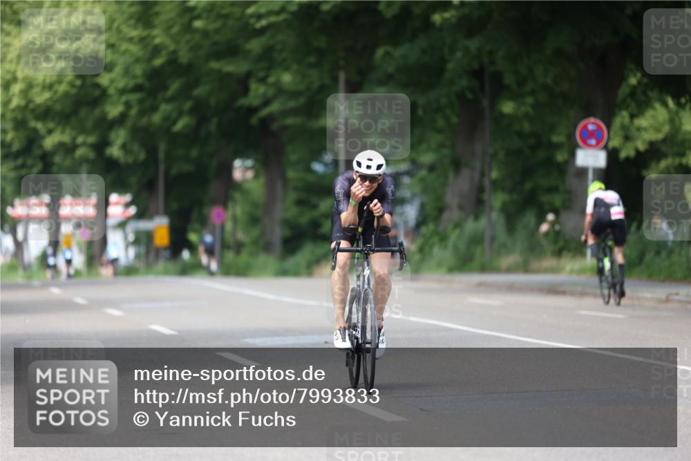 15.06.2025 - 7 Türme Triathlon Yannick Fuchs http://msf.ph/oto/7993833 15.06.2025 13:07:50 Radfahren 475, 479 meine-sportfotos.de
