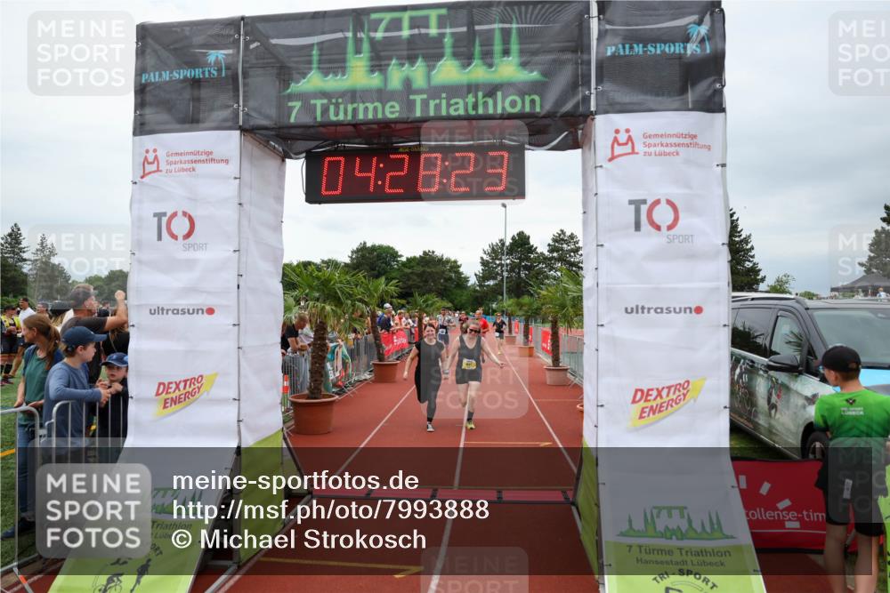 15.06.2025 - 7 Türme Triathlon Michael Strokosch http://msf.ph/oto/7993888 15.06.2025 14:28:23 Ziel 367, 383, 388, 799, 831, 1163 meine-sportfotos.de