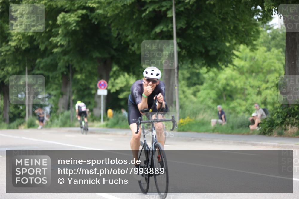 15.06.2025 - 7 Türme Triathlon Yannick Fuchs http://msf.ph/oto/7993889 15.06.2025 13:07:51 Radfahren 475, 479 meine-sportfotos.de