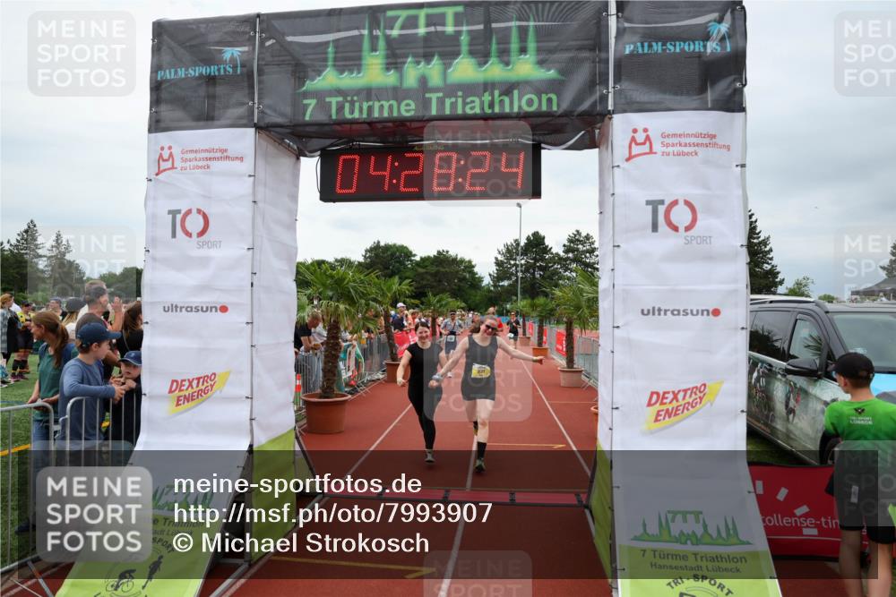 15.06.2025 - 7 Türme Triathlon Michael Strokosch http://msf.ph/oto/7993907 15.06.2025 14:28:23 Ziel 367, 383, 388, 799, 831, 1163 meine-sportfotos.de