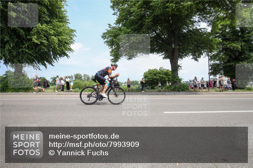 15.06.2025 - 7 Türme Triathlon Yannick Fuchs http://msf.ph/oto/7993909 15.06.2025 13:33:03 Radfahren 252, 598, 717, 736, 739, 927, 1152, 1187 meine-sportfotos.de