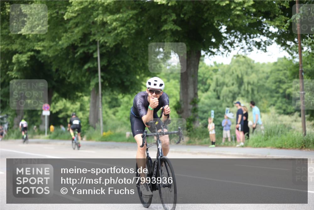 15.06.2025 - 7 Türme Triathlon Yannick Fuchs http://msf.ph/oto/7993936 15.06.2025 13:07:52 Radfahren 437, 475, 479 meine-sportfotos.de