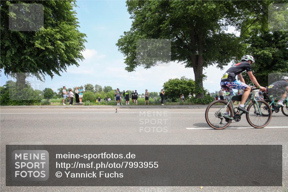 15.06.2025 - 7 Türme Triathlon Yannick Fuchs http://msf.ph/oto/7993955 15.06.2025 13:33:10 Radfahren 378, 736, 927, 989, 1136, 1152 meine-sportfotos.de
