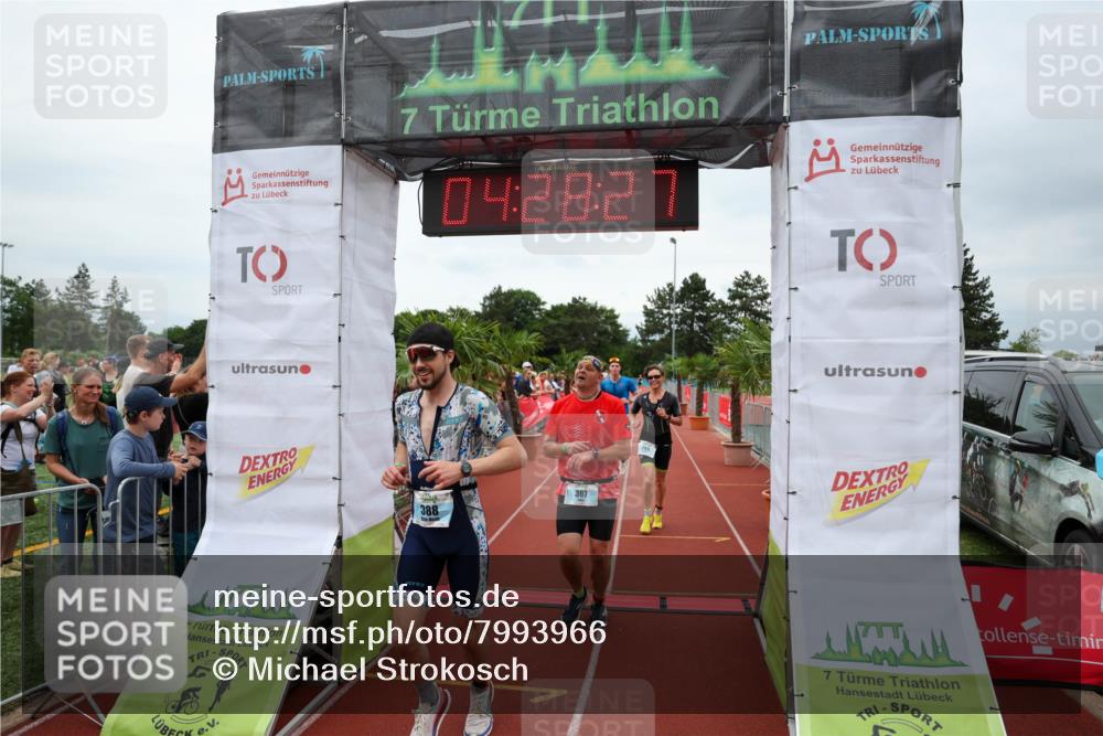 15.06.2025 - 7 Türme Triathlon Michael Strokosch http://msf.ph/oto/7993966 15.06.2025 14:28:27 Ziel 367, 383, 388, 559, 799, 831, 1163 meine-sportfotos.de