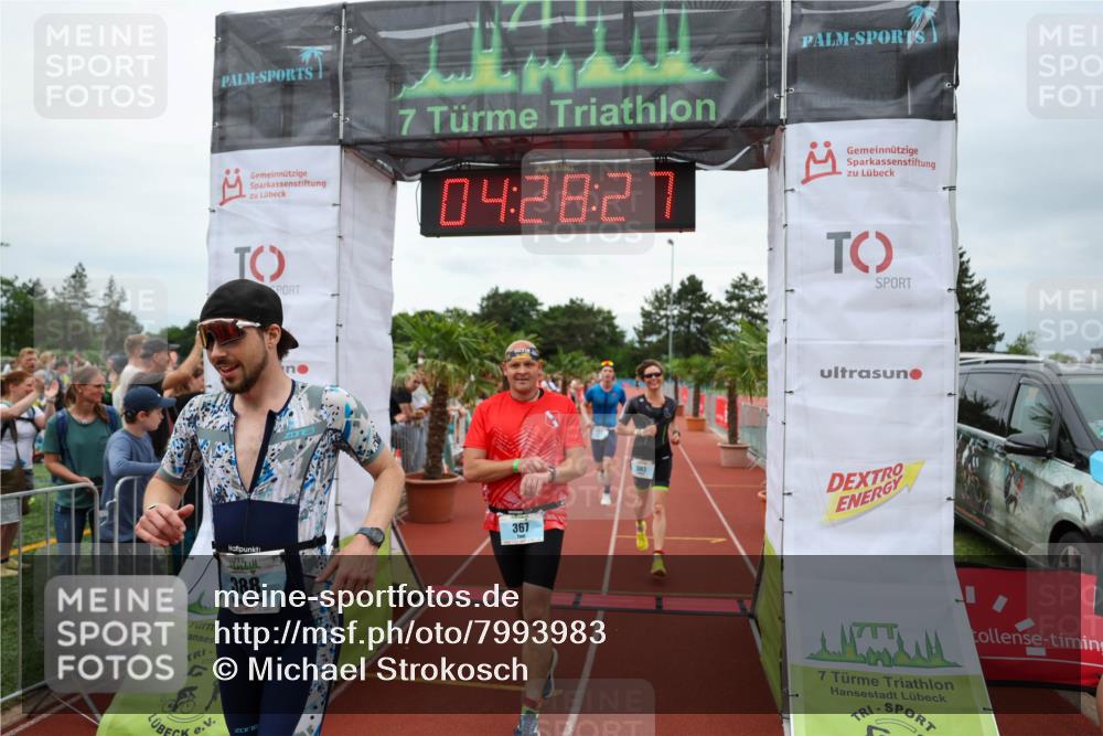 15.06.2025 - 7 Türme Triathlon Michael Strokosch http://msf.ph/oto/7993983 15.06.2025 14:28:27 Ziel 367, 383, 388, 559, 799, 831, 1163 meine-sportfotos.de