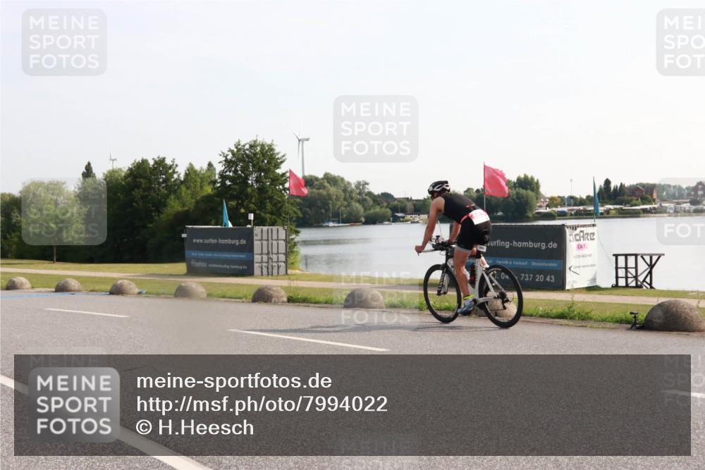 15.06.2025 - 27. Vierlanden-Triathlon H.Heesch http://msf.ph/oto/7994022 15.06.2025 09:03:27 Radfahren 17, 163 meine-sportfotos.de