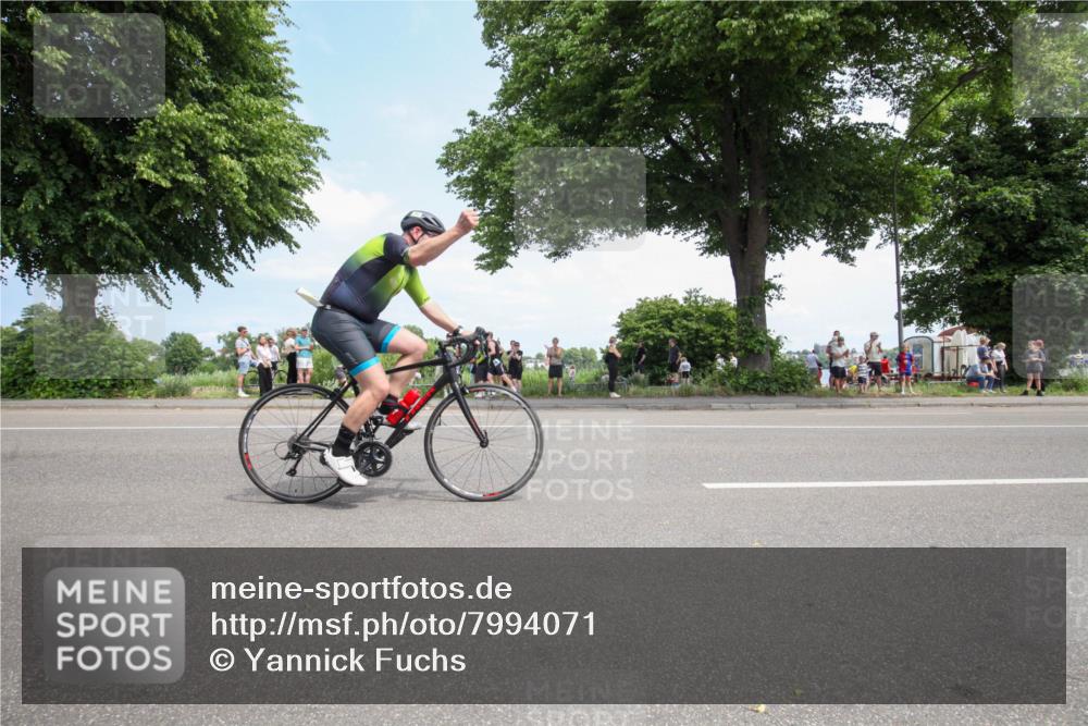 15.06.2025 - 7 Türme Triathlon Yannick Fuchs http://msf.ph/oto/7994071 15.06.2025 13:33:29 Radfahren 534, 774, 775, 797, 889, 956 meine-sportfotos.de
