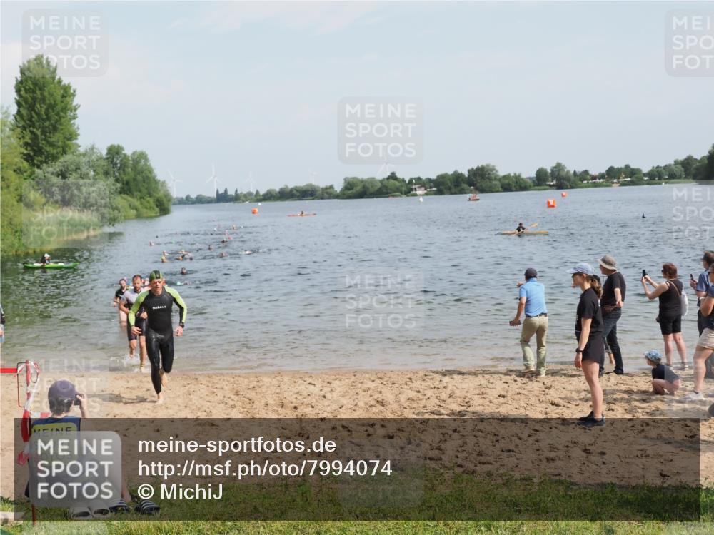 21.06.2025 - 27. Vierlanden-Triathlon MichiJ http://msf.ph/oto/7994074 15.06.2026 09:55:58 Schwimmen 268, 280, 283, 308, 310, 312, 322, 331, 338 meine-sportfotos.de