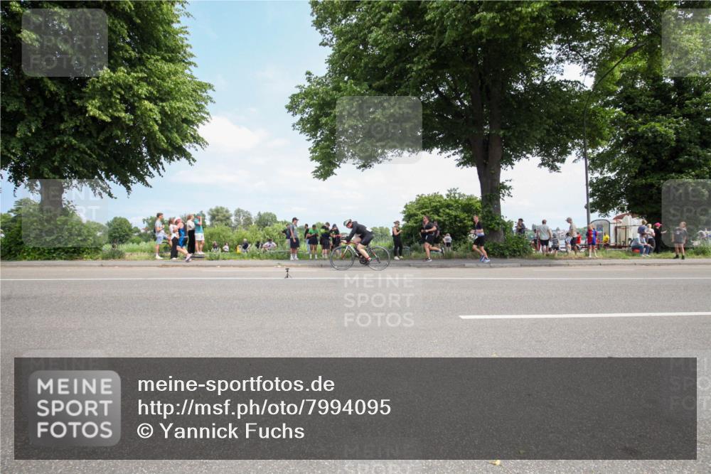15.06.2025 - 7 Türme Triathlon Yannick Fuchs http://msf.ph/oto/7994095 15.06.2025 13:33:45 Radfahren 512, 1139 meine-sportfotos.de
