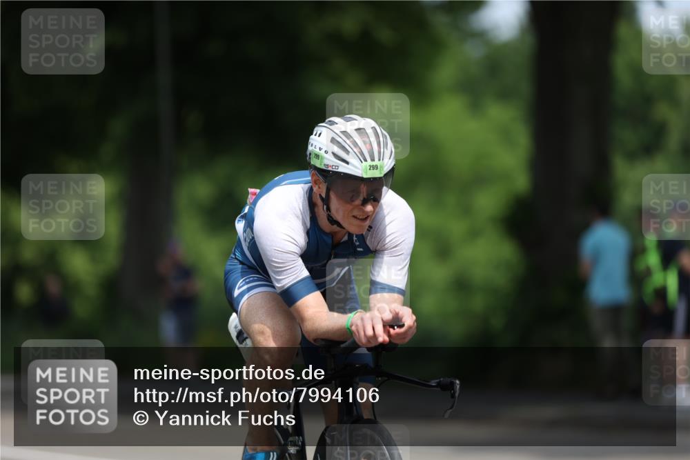 15.06.2025 - 7 Türme Triathlon Yannick Fuchs http://msf.ph/oto/7994106 15.06.2025 12:08:28 Radfahren 220, 221, 299, 311, 337 meine-sportfotos.de