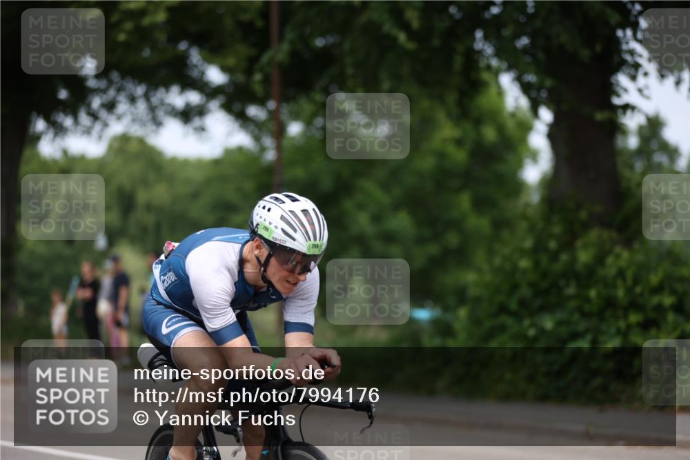15.06.2025 - 7 Türme Triathlon Yannick Fuchs http://msf.ph/oto/7994176 15.06.2025 13:08:05 Radfahren 299, 552 meine-sportfotos.de