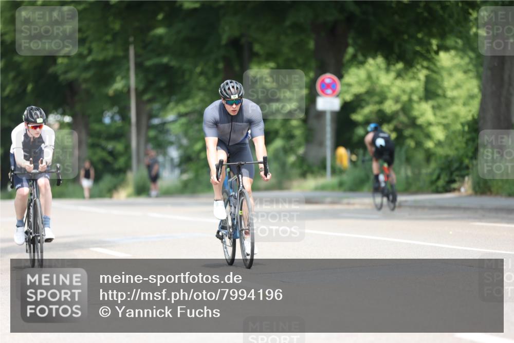15.06.2025 - 7 Türme Triathlon Yannick Fuchs http://msf.ph/oto/7994196 15.06.2025 12:09:09 Radfahren 297, 329, 333 meine-sportfotos.de