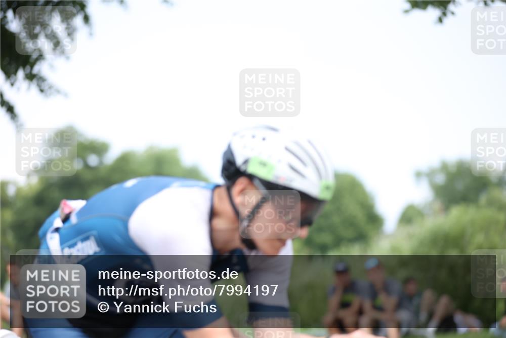 15.06.2025 - 7 Türme Triathlon Yannick Fuchs http://msf.ph/oto/7994197 15.06.2025 13:08:06 Radfahren 299, 552 meine-sportfotos.de