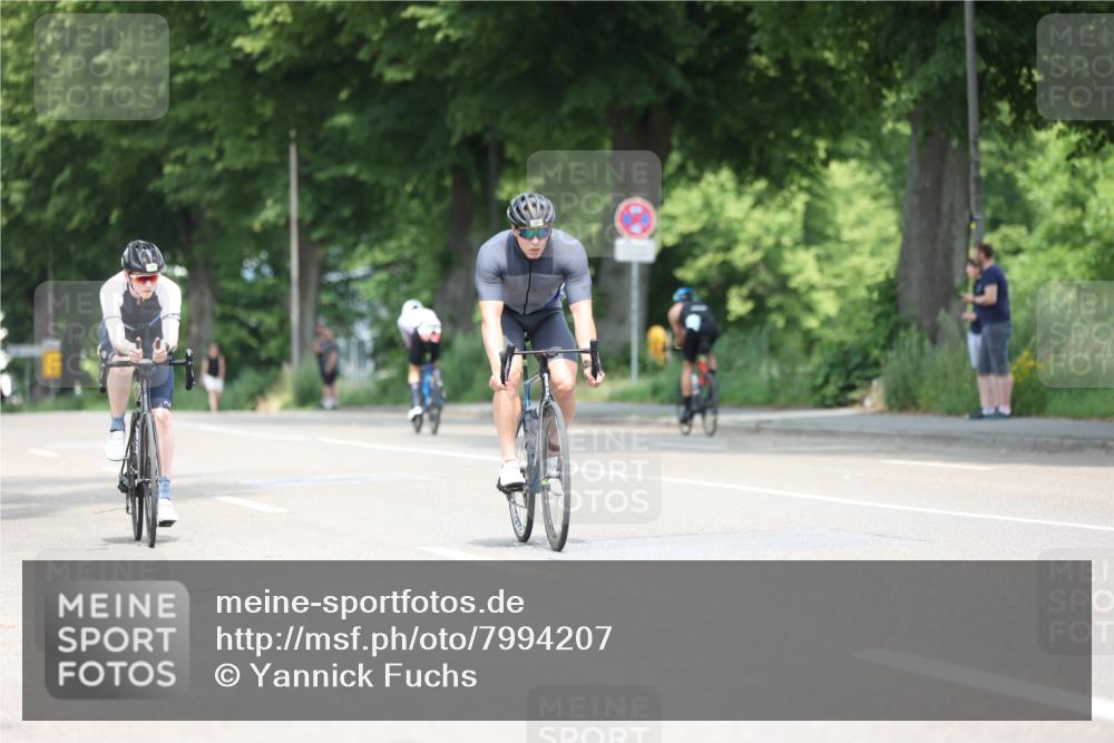 15.06.2025 - 7 Türme Triathlon Yannick Fuchs http://msf.ph/oto/7994207 15.06.2025 12:09:09 Radfahren 297, 329, 333 meine-sportfotos.de