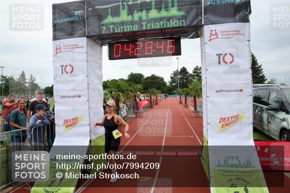 15.06.2025 - 7 Türme Triathlon Michael Strokosch http://msf.ph/oto/7994209 15.06.2025 14:28:45 Ziel 1053 meine-sportfotos.de
