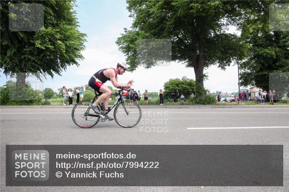 15.06.2025 - 7 Türme Triathlon Yannick Fuchs http://msf.ph/oto/7994222 15.06.2025 13:34:14 Radfahren 531, 801, 942 meine-sportfotos.de