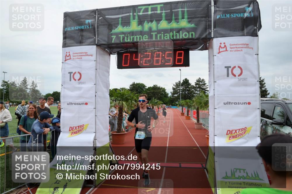 15.06.2025 - 7 Türme Triathlon Michael Strokosch http://msf.ph/oto/7994245 15.06.2025 14:28:58 Ziel 471, 1015 meine-sportfotos.de