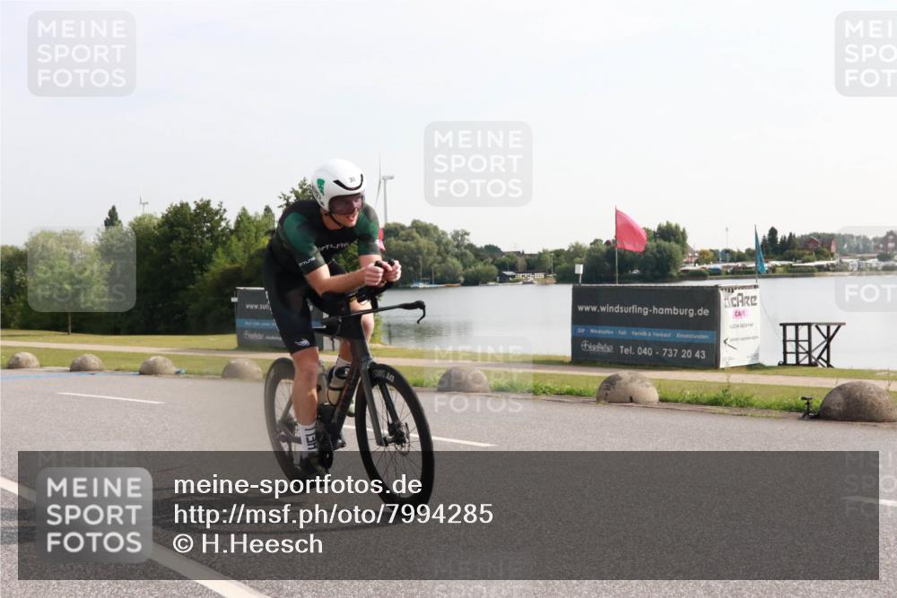 15.06.2025 - 27. Vierlanden-Triathlon H.Heesch http://msf.ph/oto/7994285 15.06.2025 09:08:12 Radfahren 36, 60 meine-sportfotos.de