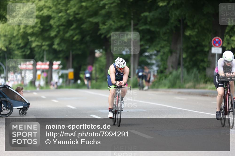 15.06.2025 - 7 Türme Triathlon Yannick Fuchs http://msf.ph/oto/7994291 15.06.2025 13:08:14 Radfahren 321, 338, 600, 603, 1065 meine-sportfotos.de