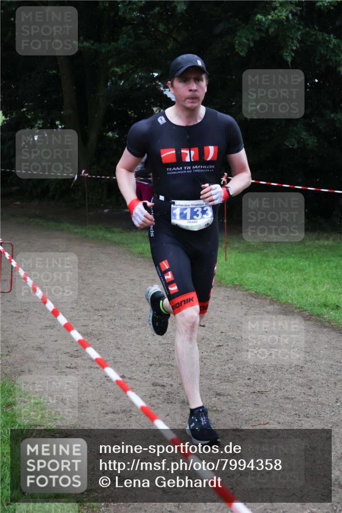 21.06.2025 - 27. Vierlanden-Triathlon Lena Gebhardt http://msf.ph/oto/7994358 15.06.2025 13:47:37 Laufen 20, 1133 meine-sportfotos.de