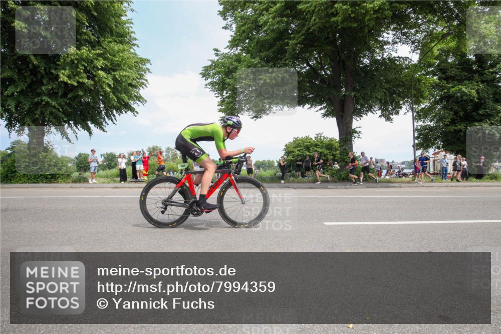 15.06.2025 - 7 Türme Triathlon Yannick Fuchs http://msf.ph/oto/7994359 15.06.2025 13:35:36 Radfahren 953, 1025, 1060, 1097 meine-sportfotos.de