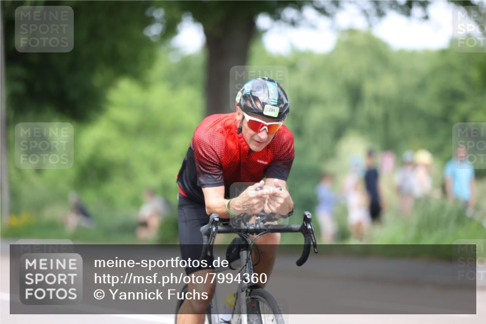 15.06.2025 - 7 Türme Triathlon Yannick Fuchs http://msf.ph/oto/7994360 15.06.2025 13:08:42 Radfahren 329, 643 meine-sportfotos.de