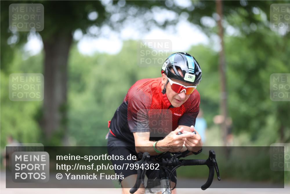 15.06.2025 - 7 Türme Triathlon Yannick Fuchs http://msf.ph/oto/7994362 15.06.2025 13:08:42 Radfahren 329, 643 meine-sportfotos.de