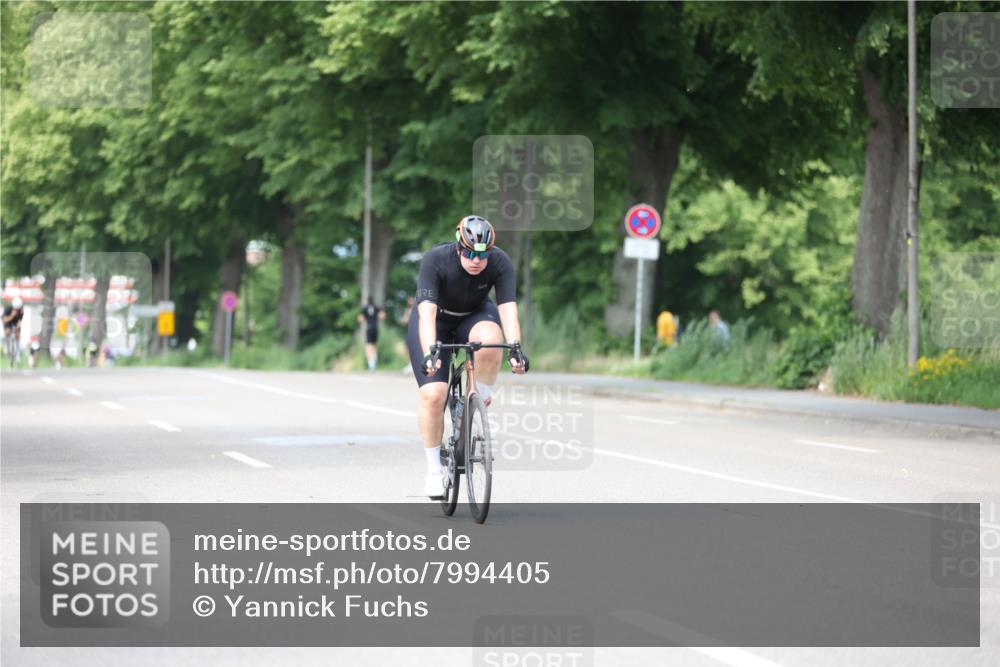 15.06.2025 - 7 Türme Triathlon Yannick Fuchs http://msf.ph/oto/7994405 15.06.2025 13:08:46 Radfahren 329 meine-sportfotos.de