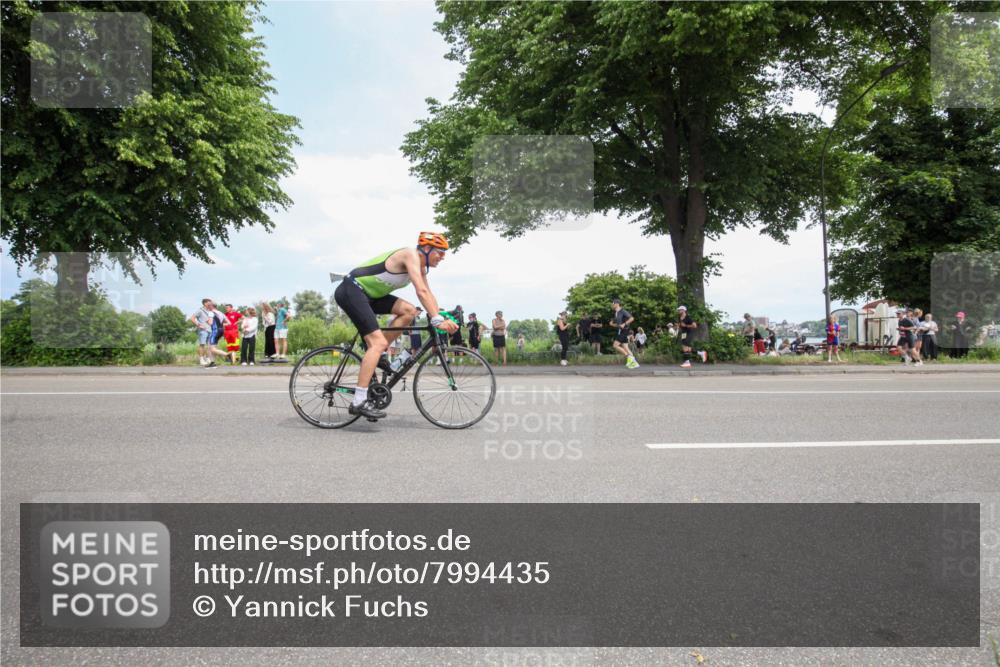 15.06.2025 - 7 Türme Triathlon Yannick Fuchs http://msf.ph/oto/7994435 15.06.2025 13:35:52 Radfahren 302, 1010 meine-sportfotos.de