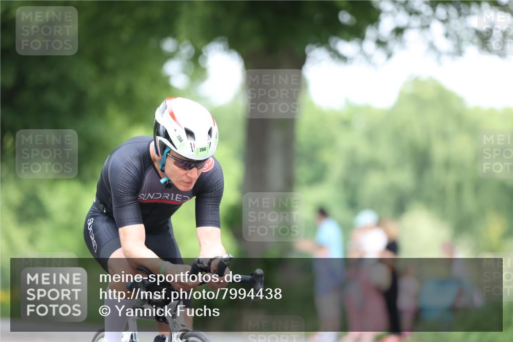 15.06.2025 - 7 Türme Triathlon Yannick Fuchs http://msf.ph/oto/7994438 15.06.2025 12:10:27 Radfahren  meine-sportfotos.de