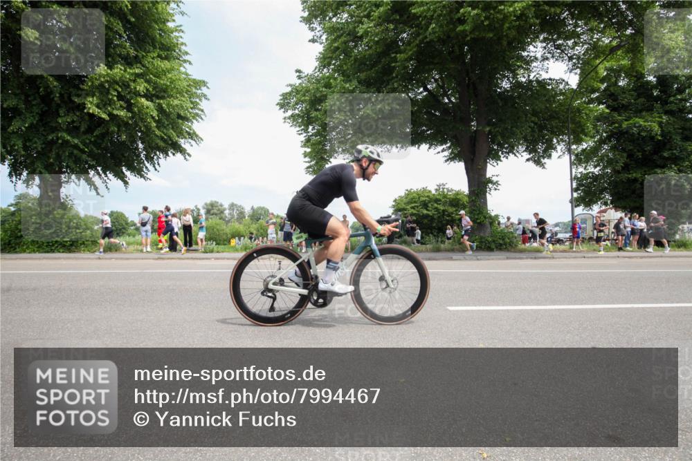 15.06.2025 - 7 Türme Triathlon Yannick Fuchs http://msf.ph/oto/7994467 15.06.2025 13:36:11 Radfahren 464, 1059, 1088, 1111, 1134 meine-sportfotos.de