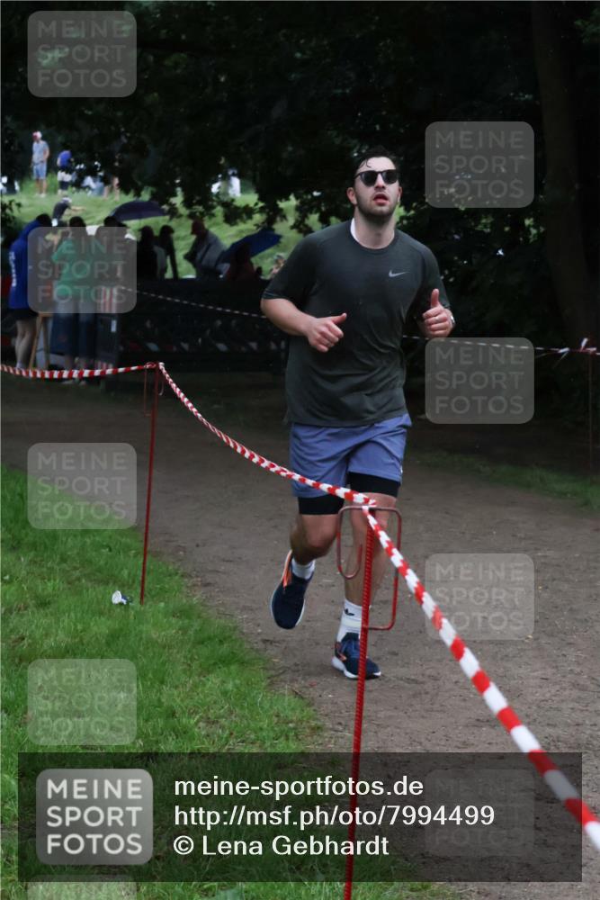 21.06.2025 - 27. Vierlanden-Triathlon Lena Gebhardt http://msf.ph/oto/7994499 15.06.2025 13:48:02 Laufen  meine-sportfotos.de