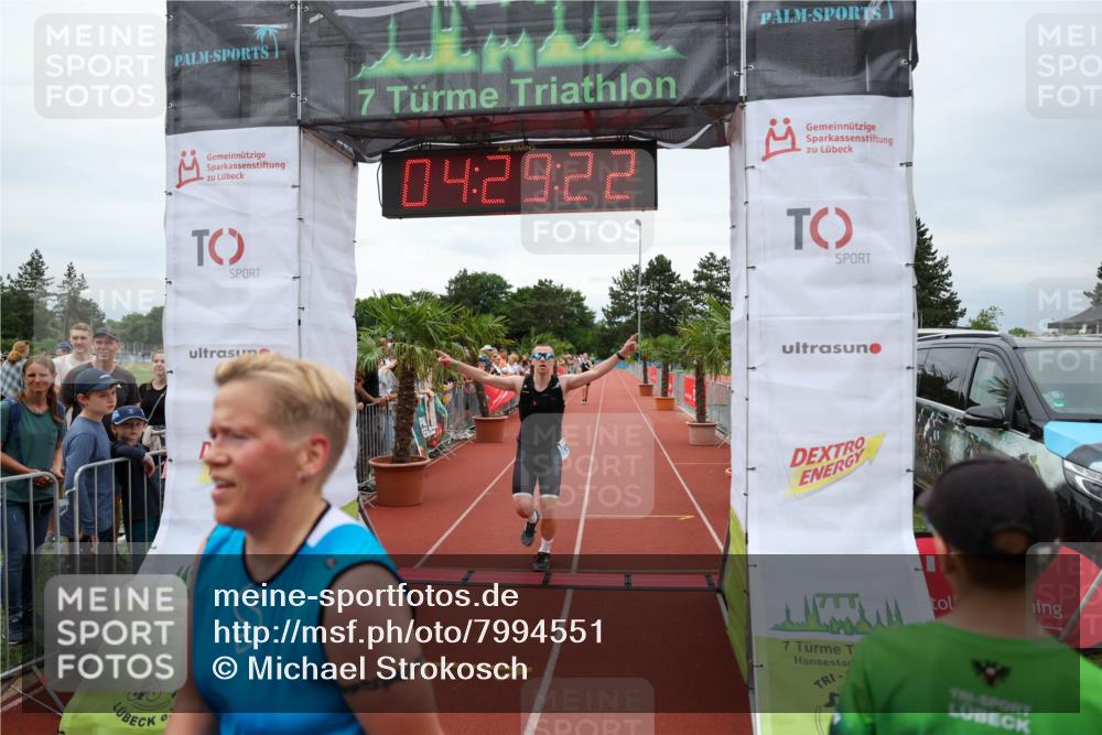 15.06.2025 - 7 Türme Triathlon Michael Strokosch http://msf.ph/oto/7994551 15.06.2025 14:29:22 Ziel 502, 626 meine-sportfotos.de