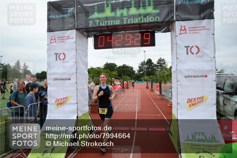 15.06.2025 - 7 Türme Triathlon Michael Strokosch http://msf.ph/oto/7994664 15.06.2025 14:29:28 Ziel 626, 819 meine-sportfotos.de