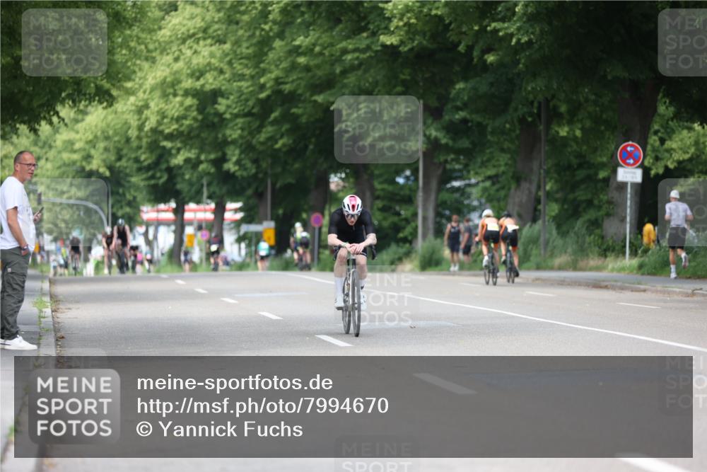 15.06.2025 - 7 Türme Triathlon Yannick Fuchs http://msf.ph/oto/7994670 15.06.2025 13:09:38 Radfahren 607, 705 meine-sportfotos.de