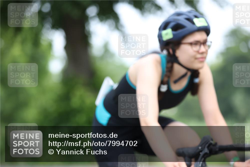 15.06.2025 - 7 Türme Triathlon Yannick Fuchs http://msf.ph/oto/7994702 15.06.2025 12:11:10 Radfahren 251 meine-sportfotos.de