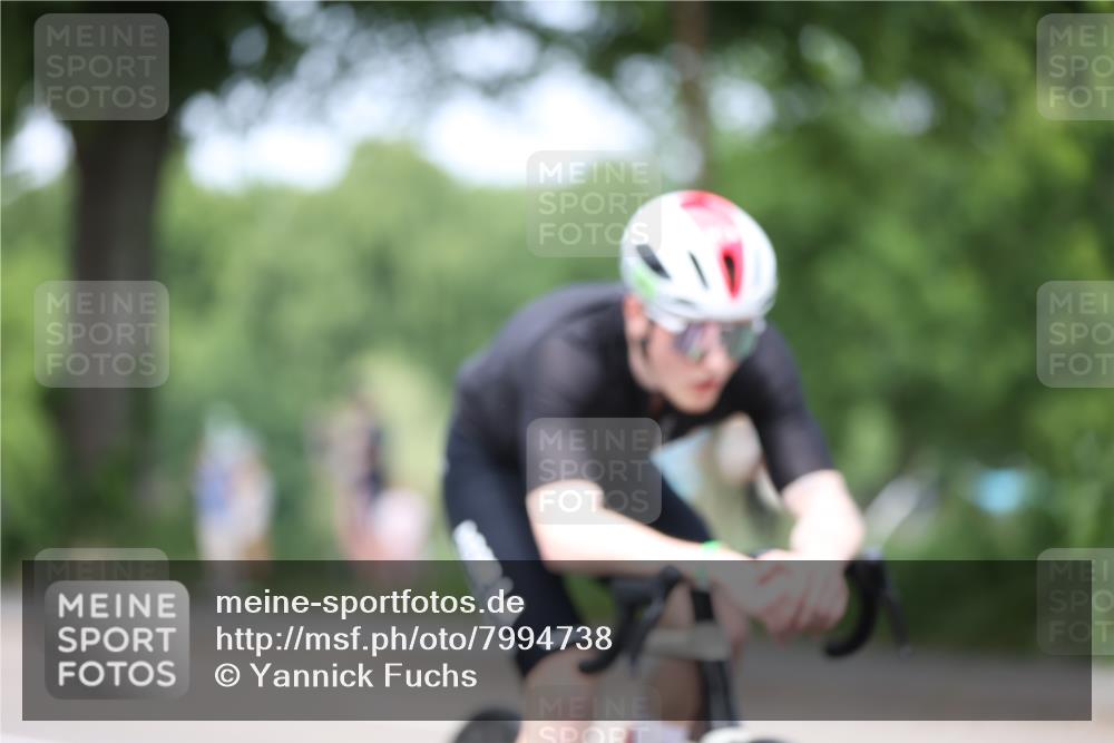 15.06.2025 - 7 Türme Triathlon Yannick Fuchs http://msf.ph/oto/7994738 15.06.2025 13:09:41 Radfahren 222, 555, 607, 658, 705 meine-sportfotos.de