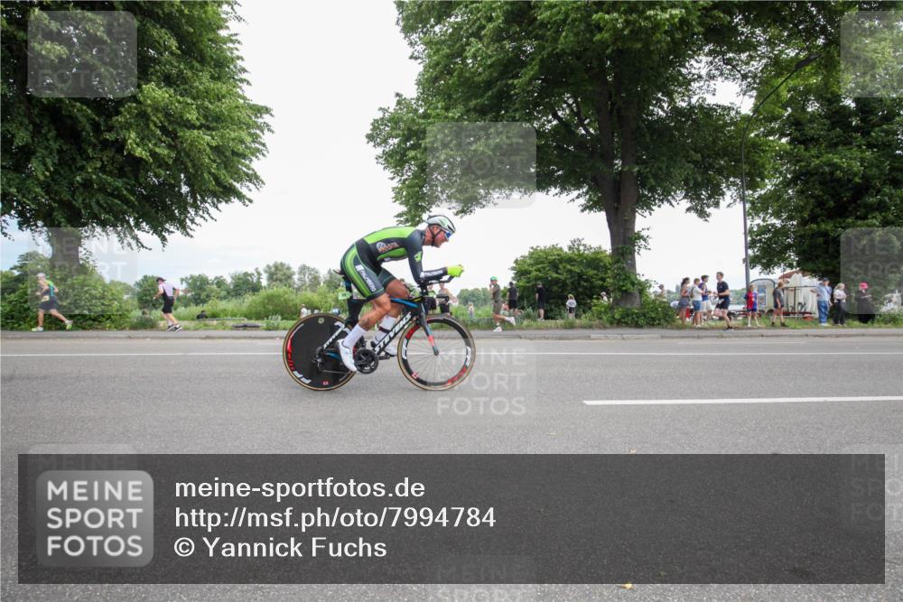 15.06.2025 - 7 Türme Triathlon Yannick Fuchs http://msf.ph/oto/7994784 15.06.2025 13:38:05 Radfahren 544, 812, 944 meine-sportfotos.de