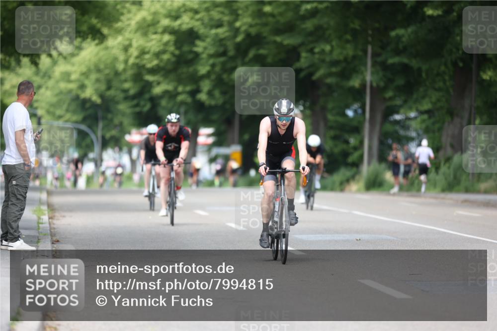 15.06.2025 - 7 Türme Triathlon Yannick Fuchs http://msf.ph/oto/7994815 15.06.2025 13:09:45 Radfahren 222, 382, 555, 603, 658, 670, 705 meine-sportfotos.de