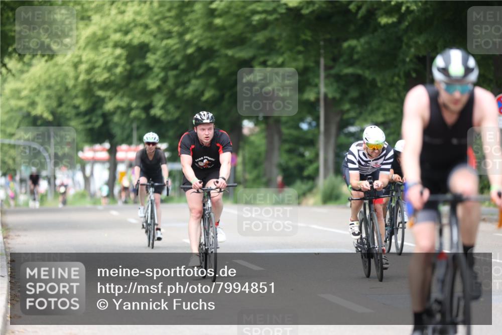 15.06.2025 - 7 Türme Triathlon Yannick Fuchs http://msf.ph/oto/7994851 15.06.2025 13:09:46 Radfahren 222, 382, 555, 603, 658, 670 meine-sportfotos.de