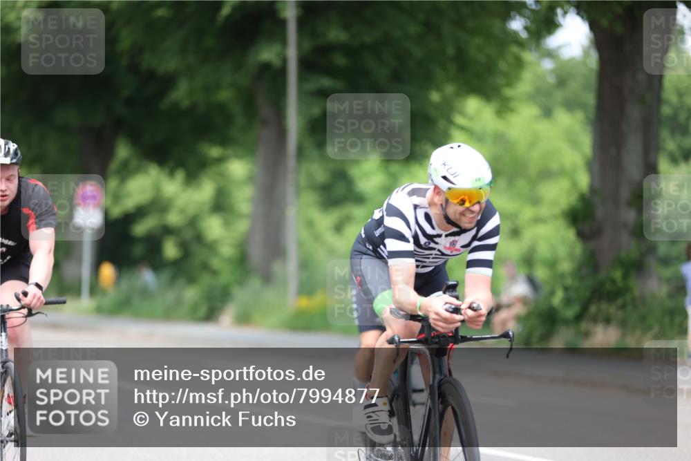15.06.2025 - 7 Türme Triathlon Yannick Fuchs http://msf.ph/oto/7994877 15.06.2025 13:09:48 Radfahren 222, 382, 555, 603, 658, 670 meine-sportfotos.de