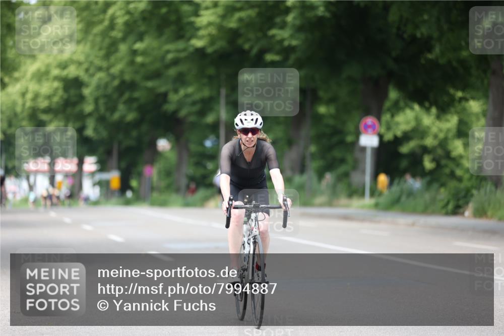 15.06.2025 - 7 Türme Triathlon Yannick Fuchs http://msf.ph/oto/7994887 15.06.2025 13:09:49 Radfahren 222, 382, 555, 603, 658, 670 meine-sportfotos.de
