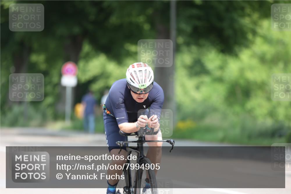 15.06.2025 - 7 Türme Triathlon Yannick Fuchs http://msf.ph/oto/7994905 15.06.2025 12:12:56 Radfahren 318 meine-sportfotos.de