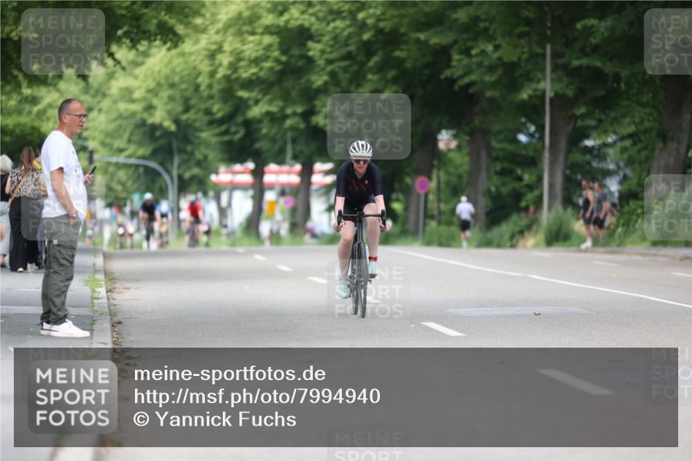 15.06.2025 - 7 Türme Triathlon Yannick Fuchs http://msf.ph/oto/7994940 15.06.2025 13:09:55 Radfahren 601 meine-sportfotos.de