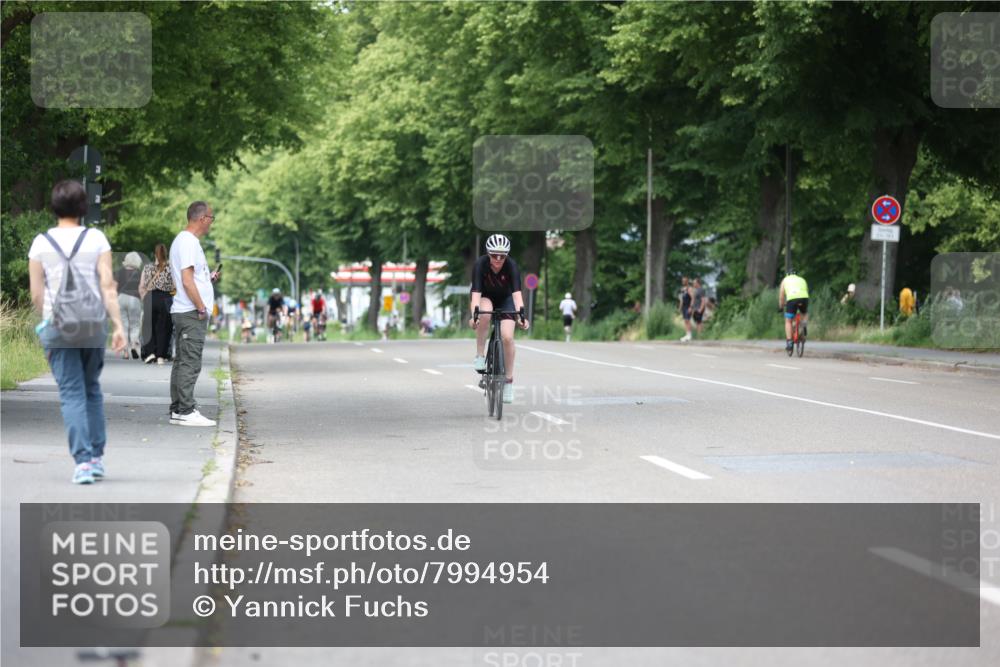 15.06.2025 - 7 Türme Triathlon Yannick Fuchs http://msf.ph/oto/7994954 15.06.2025 13:09:55 Radfahren 601 meine-sportfotos.de