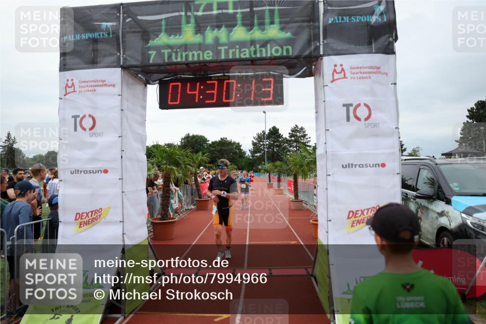 15.06.2025 - 7 Türme Triathlon Michael Strokosch http://msf.ph/oto/7994966 15.06.2025 14:30:13 Ziel 637, 1172 meine-sportfotos.de