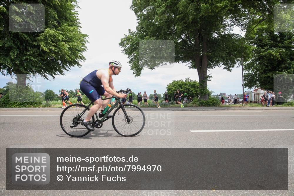 15.06.2025 - 7 Türme Triathlon Yannick Fuchs http://msf.ph/oto/7994970 15.06.2025 13:39:04 Radfahren  meine-sportfotos.de
