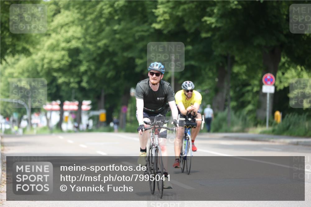 15.06.2025 - 7 Türme Triathlon Yannick Fuchs http://msf.ph/oto/7995041 15.06.2025 12:13:18 Radfahren 209, 307, 410 meine-sportfotos.de